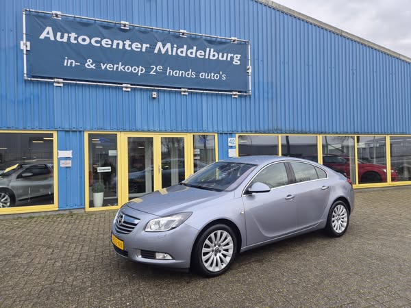 Opel Insignia 1.8