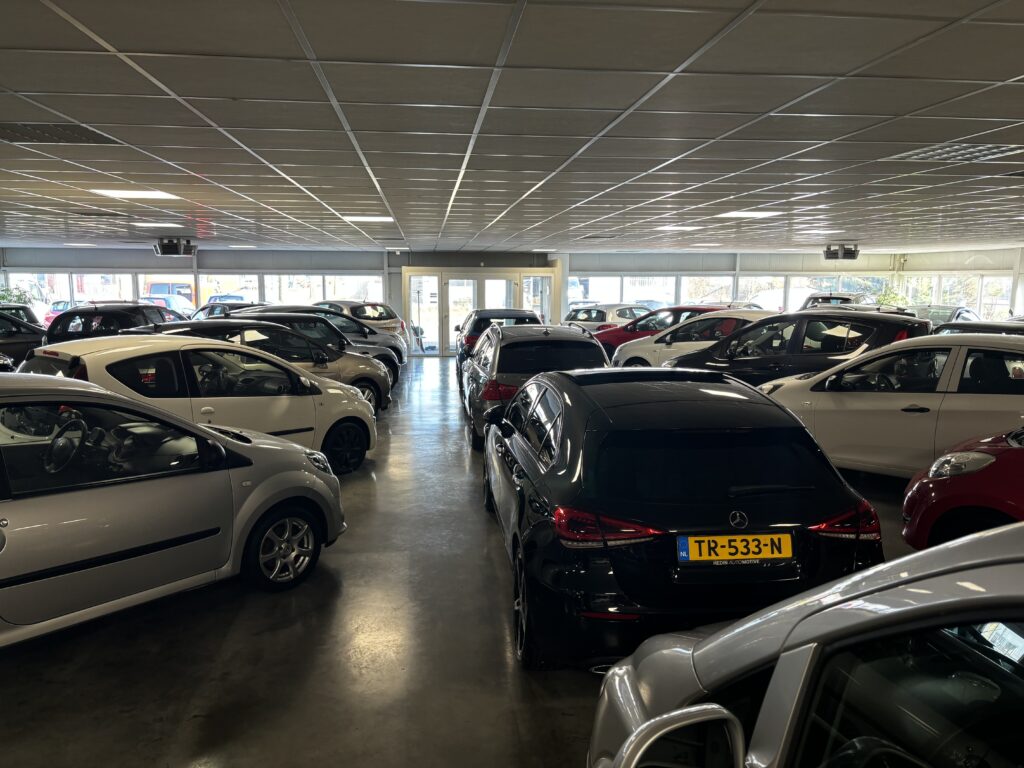 Showroom Auto Center Middelburg